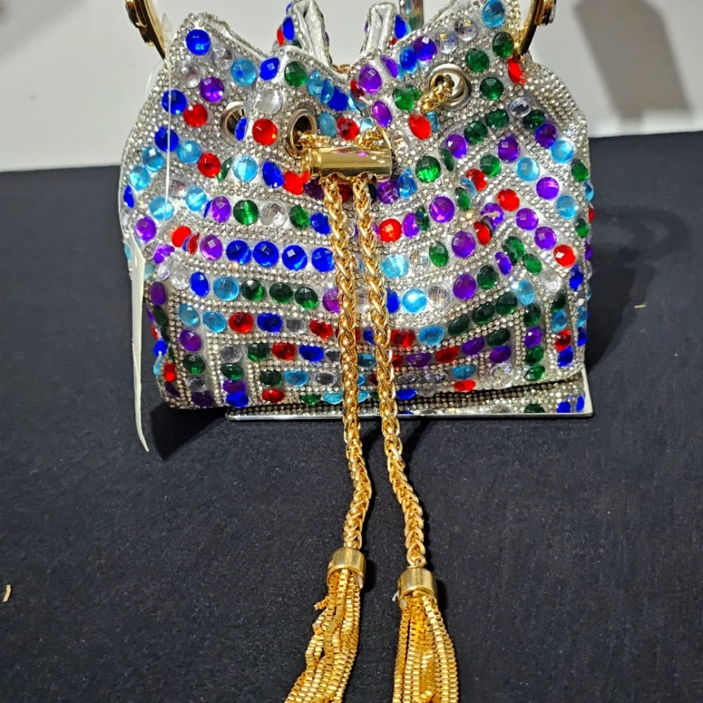 Purse - Picture 3 of 3